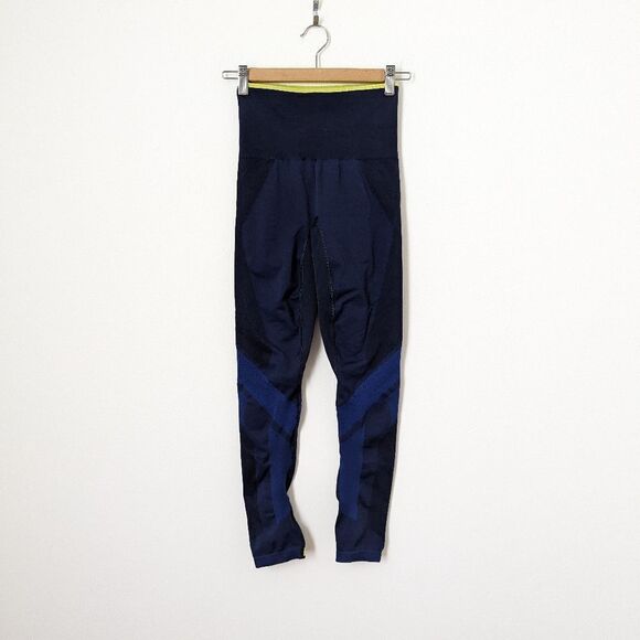 LNDR x SoulCycle navy blue yellow neon stripe Motion high rise seamless leggings - Picture 2 of 6